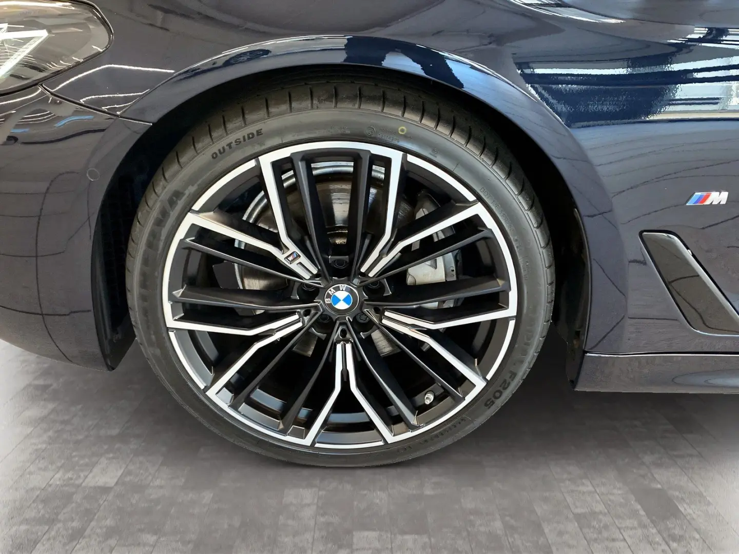 530d Limousine M Sport Standheizung AHK Kamera