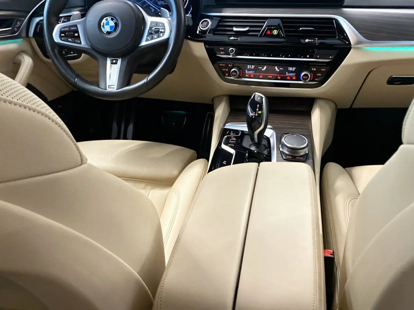 530d Limousine M Sport Standheizung AHK Kamera