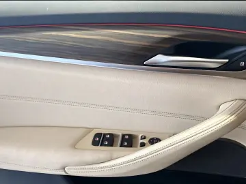 530d Limousine M Sport Standheizung AHK Kamera