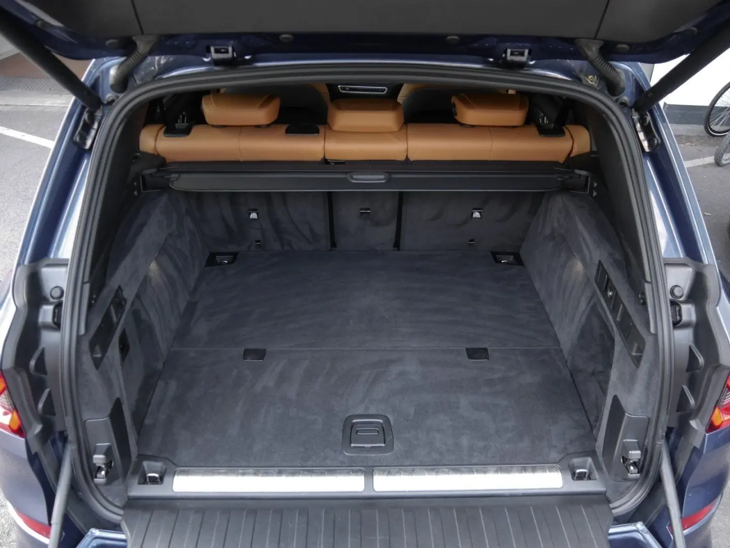 X5 xDrive45e M SPORT+H/K+PANO+ACC+AHK+360 KAMERA