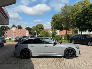 Audi RS6 Avant 4.0 TFSI quattro H/UP*LEDER*TOP*PANO