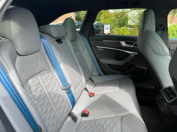 Audi RS6 Avant 4.0 TFSI quattro H/UP*LEDER*TOP*PANO