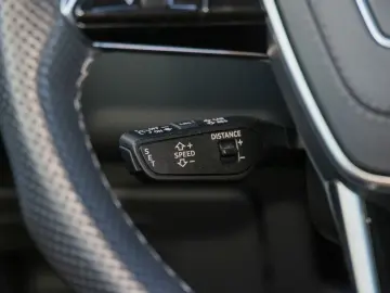 Audi RS 6 Avant 4.0 TFSI quattro Tiptronic Panorama