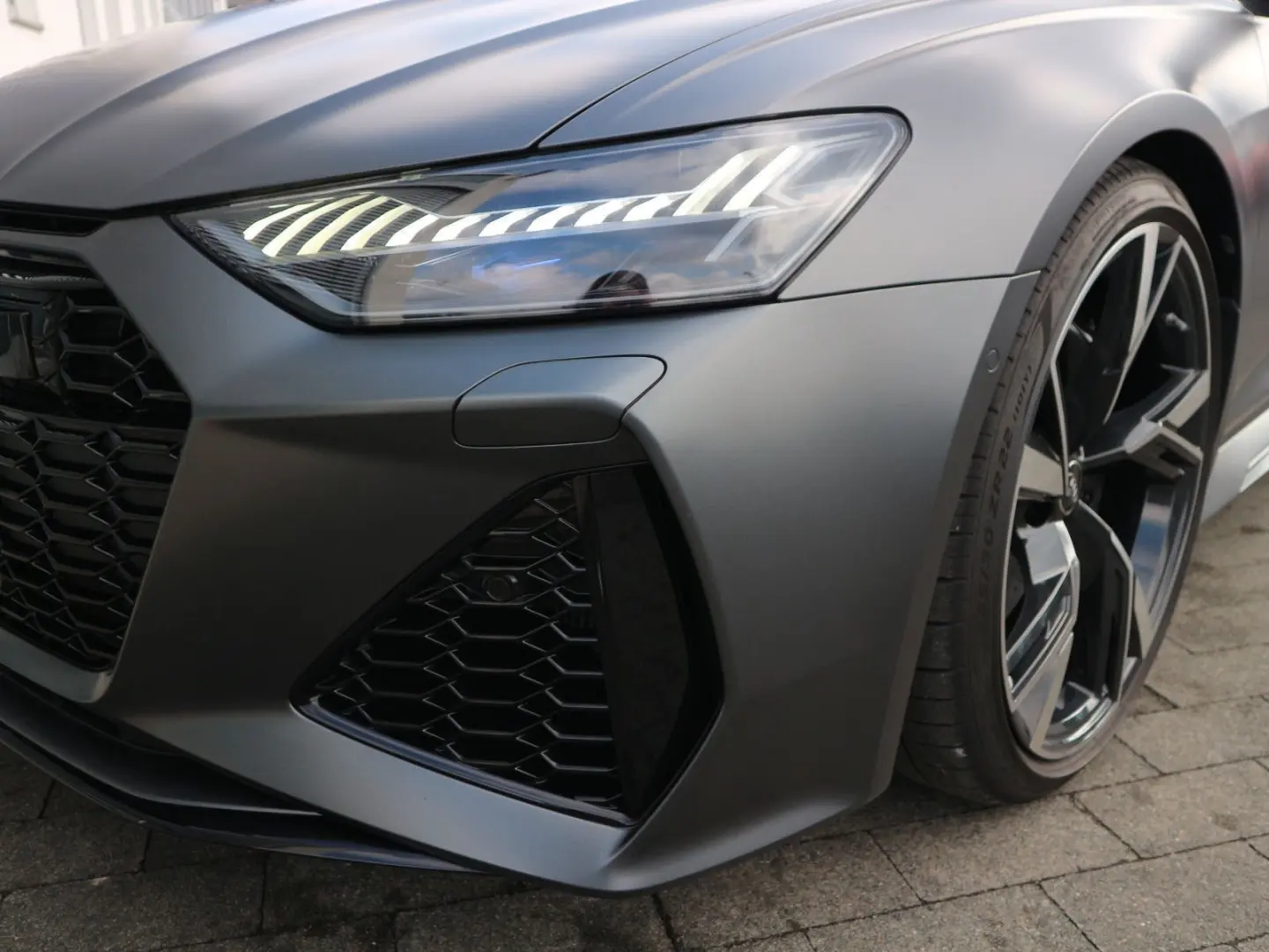 Audi RS 6 Avant 4.0 TFSI quattro tiptronic *B&O
