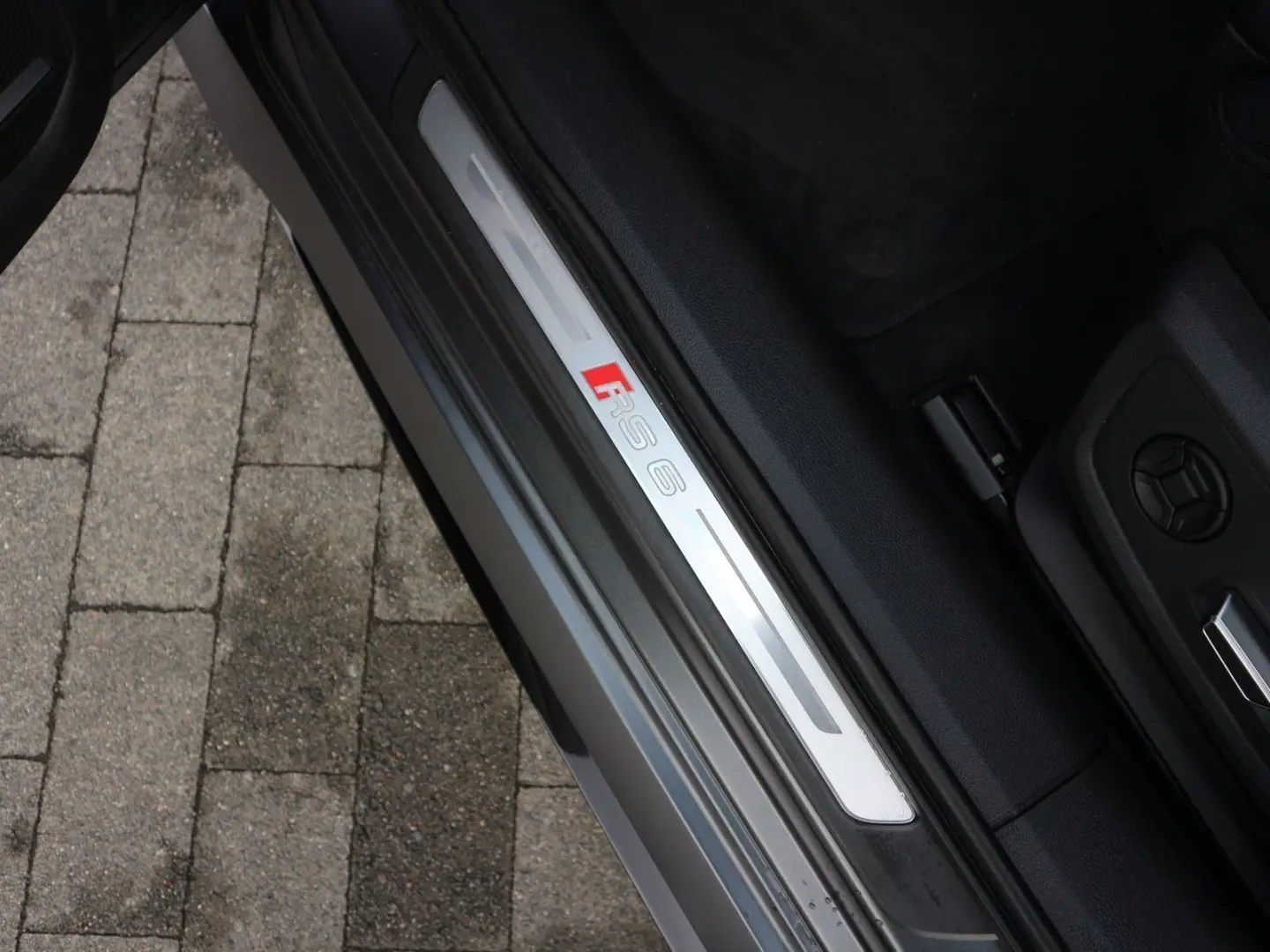 Audi RS 6 Avant 4.0 TFSI quattro tiptronic *B&O