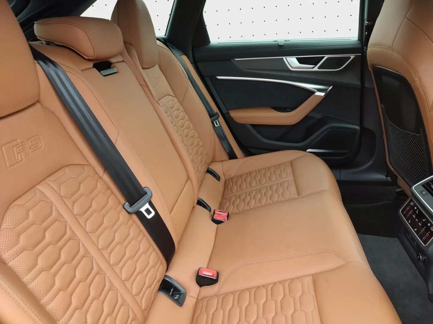 Audi RS 6 Avant 4.0 TFSI quattro*