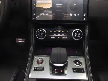 F-Pace D200 AWD R-Dynamic SE AHK DAB LED RFK