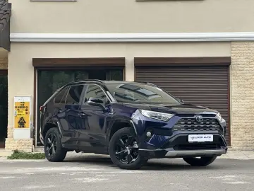 Toyota RAV4 2.5 4x4 Hybrid Style Selection