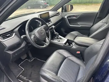 Toyota RAV4 2.5 4x4 Hybrid Style Selection