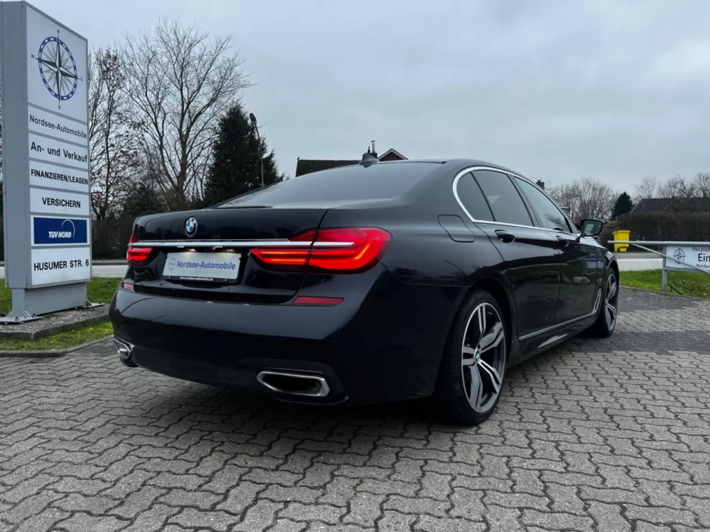 750d xDrive M-Sport Head-Up Massage Laser Standh