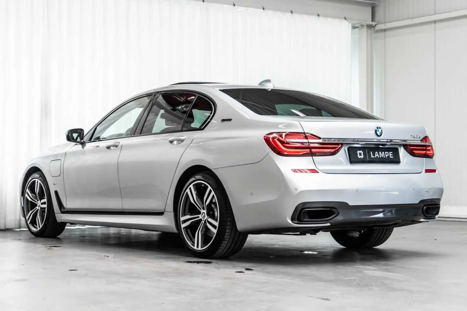 740 e iPerformance Active Steering H/K Schuifdak
