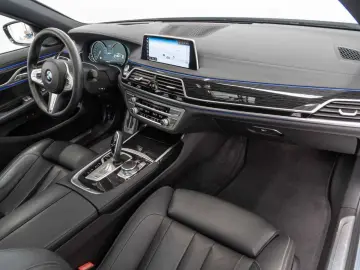 740 e iPerformance Active Steering H/K Schuifdak