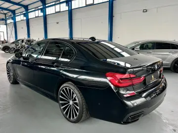 750 d xDrive*M-Paket*Voll-Ausstattung*Sehr-Gepf*