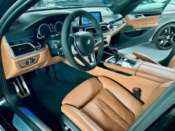 750 d xDrive*M-Paket*Voll-Ausstattung*Sehr-Gepf*
