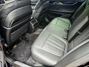 730 Baureihe 7 Lim 730 d xDrive M Sport