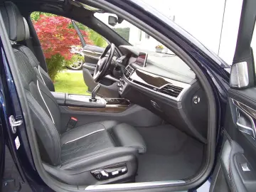 750i xDrive B&W/Night/EGSD/Laser/F-Parken/NP151`
