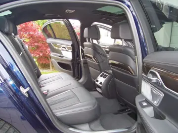 750i xDrive B&W/Night/EGSD/Laser/F-Parken/NP151`
