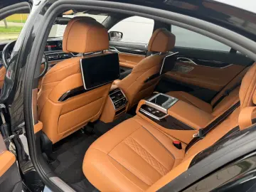 730d xDrive Mega Voll