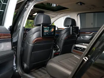 740Ld xDrive*AUX.HEAT*EX.DRIVE PRO*B&W