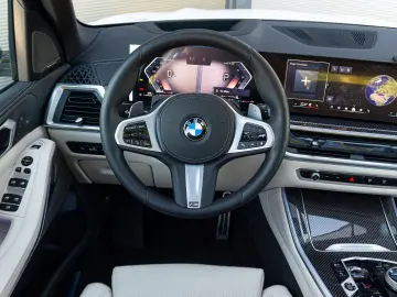 BMW X5 xDrive30d M sport/360/HUD/HarmanK