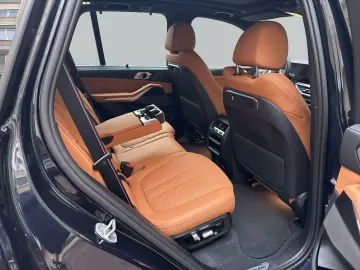 X5 30d xDrive M SPORT PRO *Pano *7 Sitze *Iconic