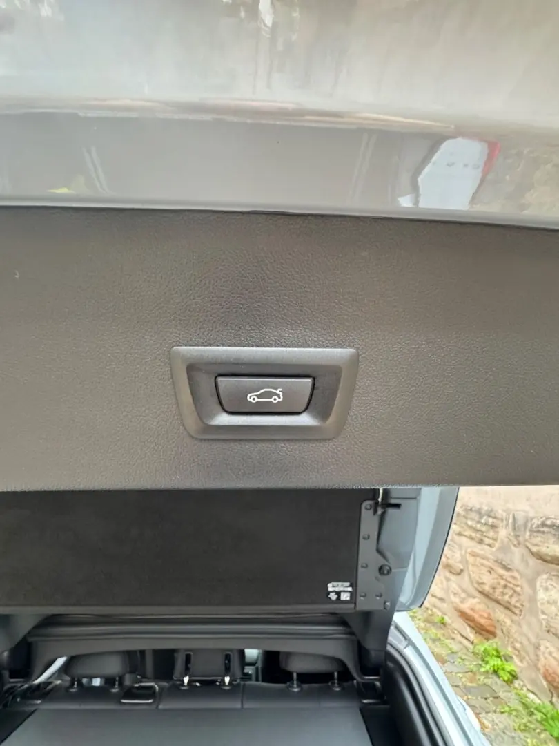 X4 xDrive 20 d M Sport PANO KAMERA BROOKLYN GREY