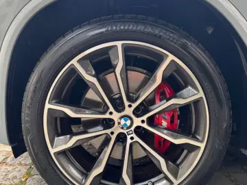 X4 xDrive 20 d M Sport PANO KAMERA BROOKLYN GREY