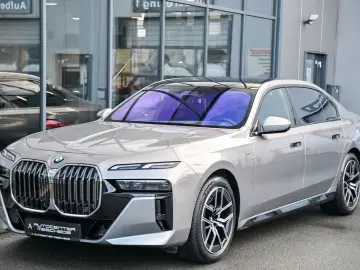 740d xDrive M Sport Pano Sky Lounge* Standheiz.*