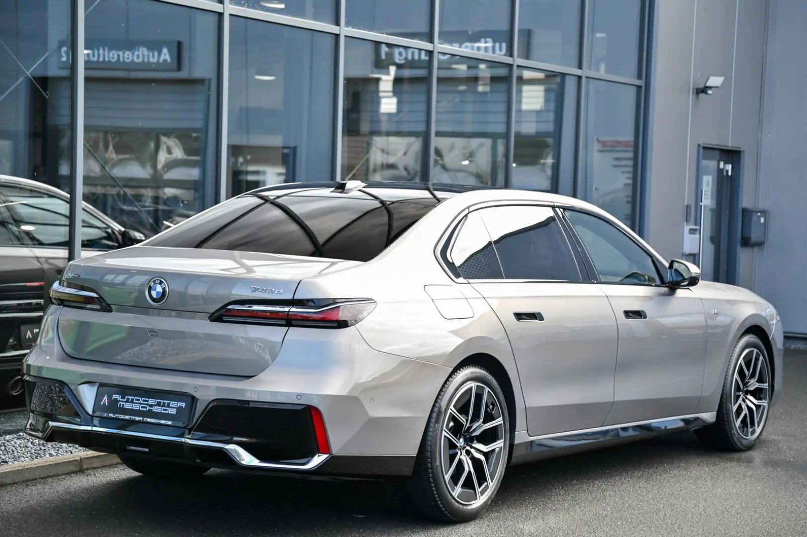 740d xDrive M Sport Pano Sky Lounge* Standheiz.*