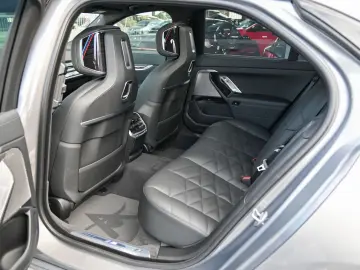 740d xDrive M Sport Pano Sky Lounge* Standheiz.*