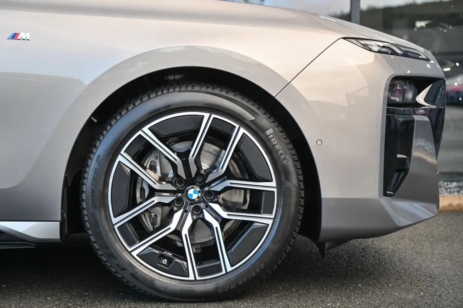 740d xDrive M Sport Pano Sky Lounge* Standheiz.*