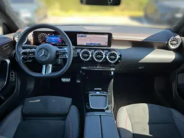 CLA 220 d Coupé AMG LenkradHz*Sitzkomfort*Kamera