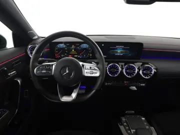 CLA 250 4M AMG Night Standhz Pano Distronic