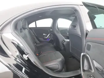CLA 250 4M AMG Night Standhz Pano Distronic