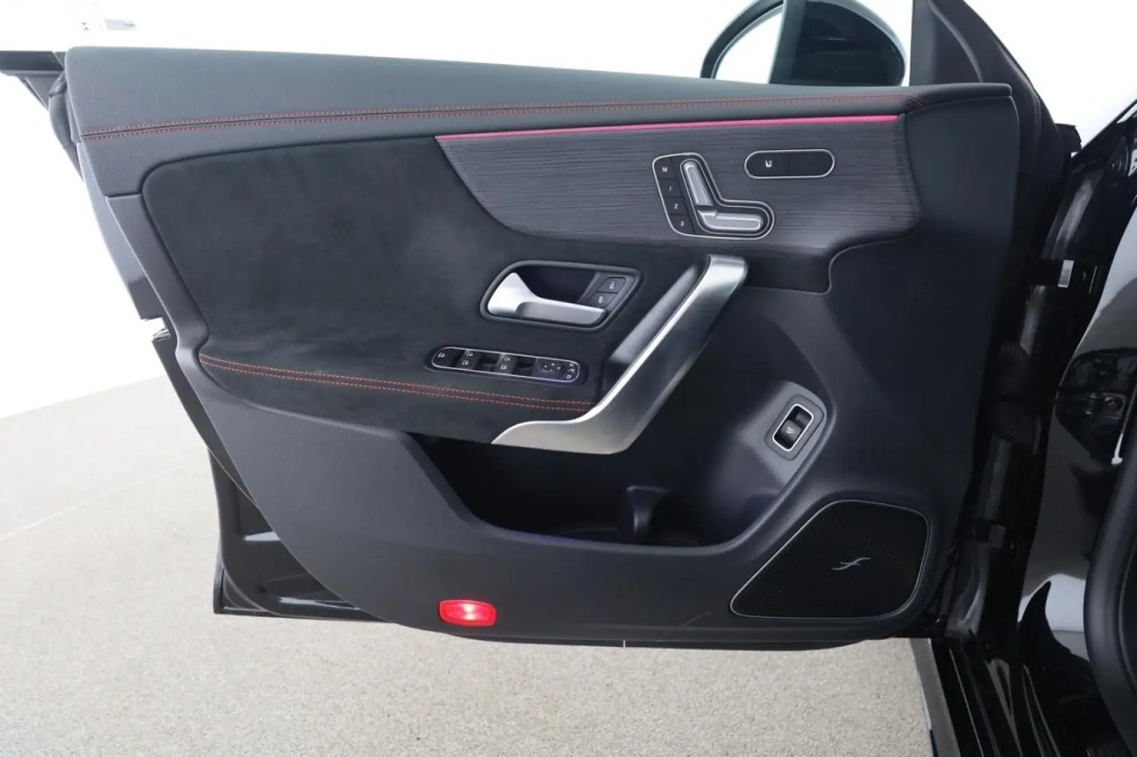 CLA 250 4M AMG Night Standhz Pano Distronic