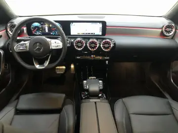 CLA 220 d AMG *NIGHT*Leder*AHK*Kamera*MULTIBEAM*