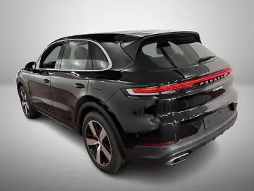 Cayenne 3.0 PHEV e Hybrid Tiptronic S*360°*Bose