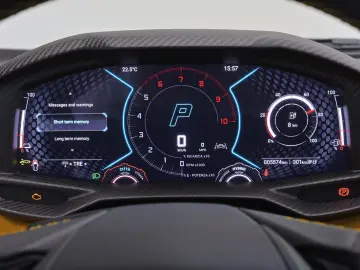 Revuelto 6.5 V12 HPEV