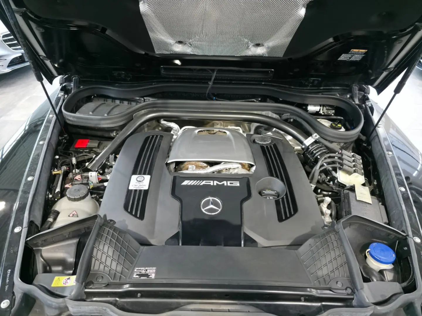 G 63 AMG*AHK*NIGHT*STHZ*HIGH-END*VOLL