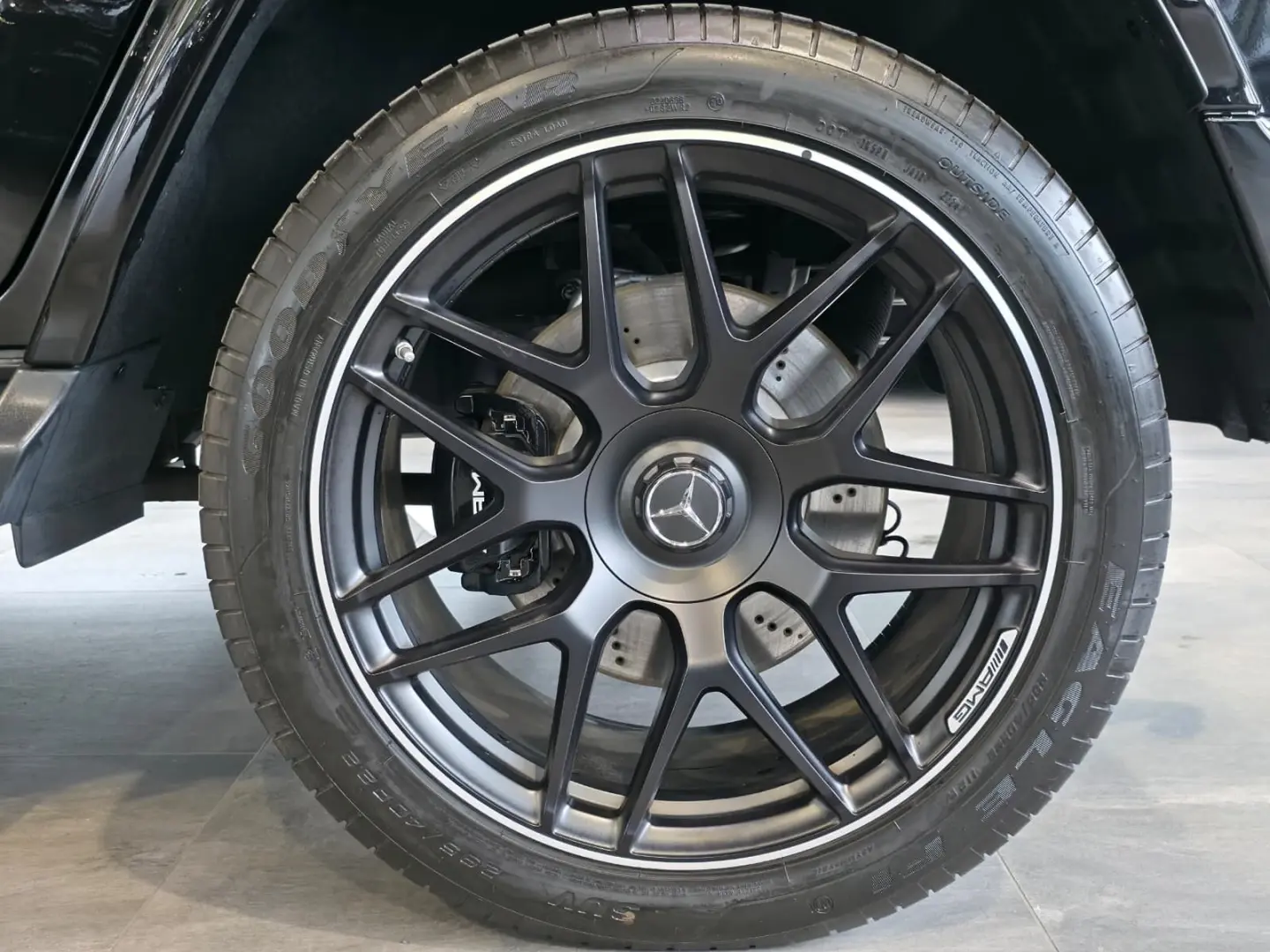 G 63 AMG*AHK*NIGHT*STHZ*HIGH-END*VOLL