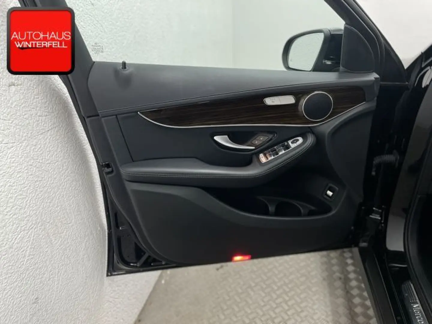 GLC 400 d 4M COUPE AMG AIRMATIC+360+STANDHZG+AHK