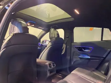 GLC 200 4M Cp. AMG Night/Pano/AHK/Dist/360°/MBUX