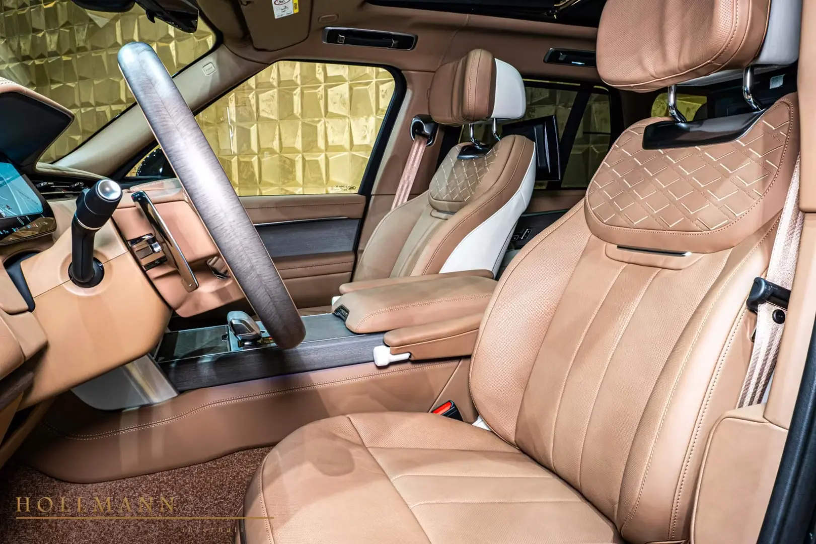Land Rover Range Rover P615 SV + 23 INCH + REAR TV + MY2025