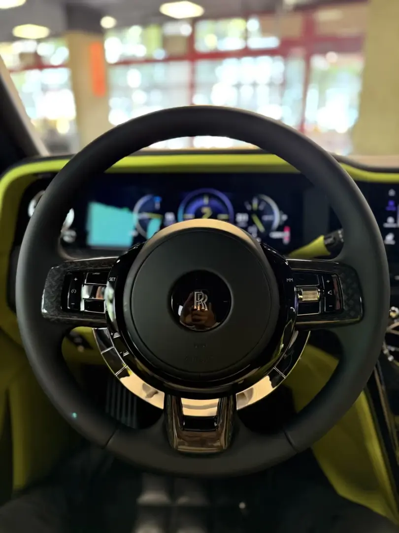 Rolls-Royce Cullinan BLACK BADGE 4SEAT facelift 2025