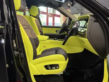 Rolls-Royce Cullinan BLACK BADGE 4SEAT facelift 2025