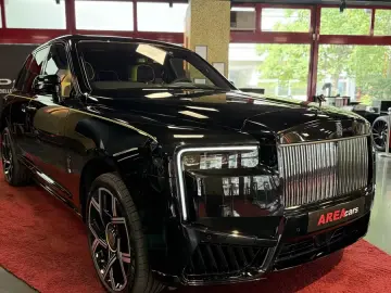 Rolls-Royce Cullinan BLACK BADGE 4SEAT facelift 2025