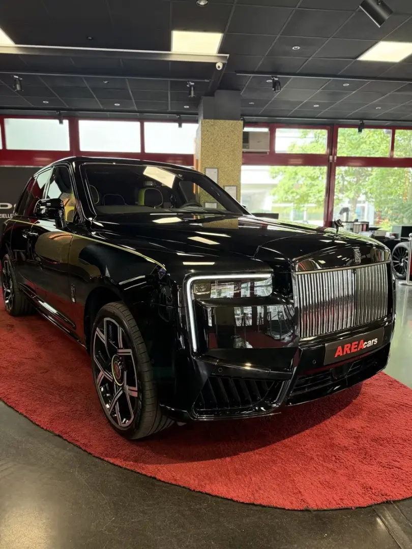 Rolls-Royce Cullinan BLACK BADGE 4SEAT facelift 2025