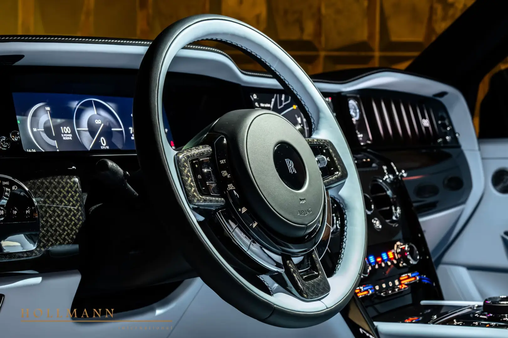 Rolls-Royce Cullinan SERIES II +BLACK BADGE+ 4 SEATS + TV