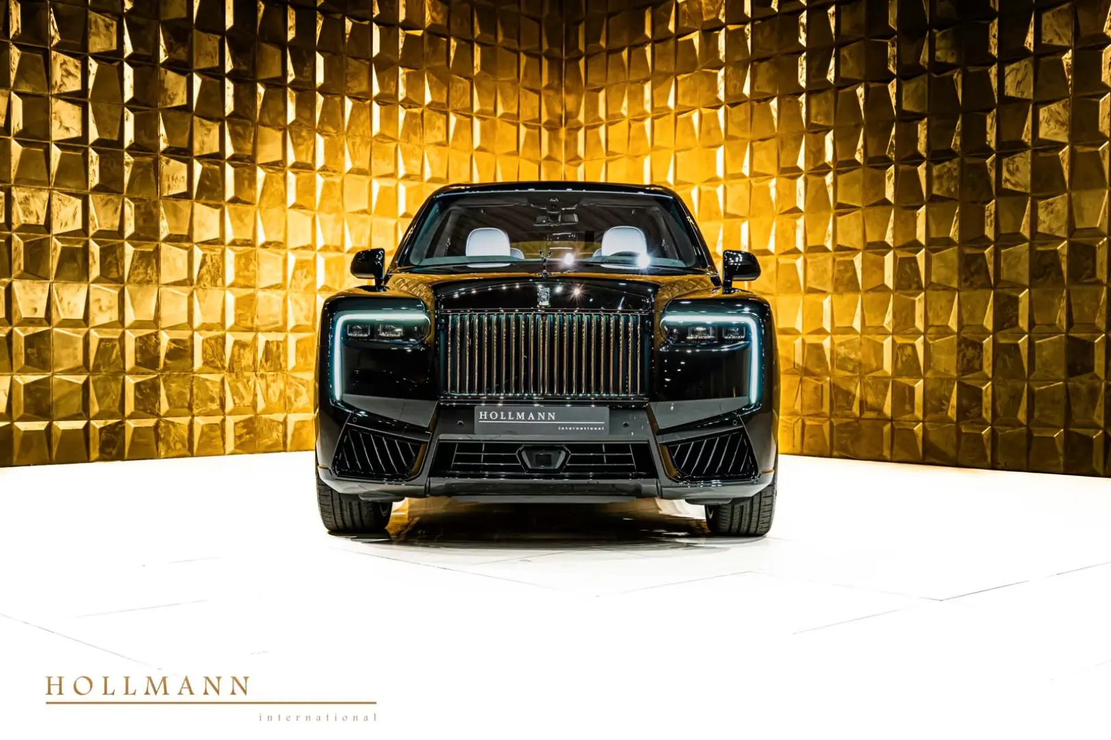 Rolls-Royce Cullinan SERIES II +BLACK BADGE+ 4 SEATS + TV