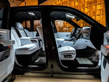 Rolls-Royce Cullinan SERIES II +BLACK BADGE+ 4 SEATS + TV